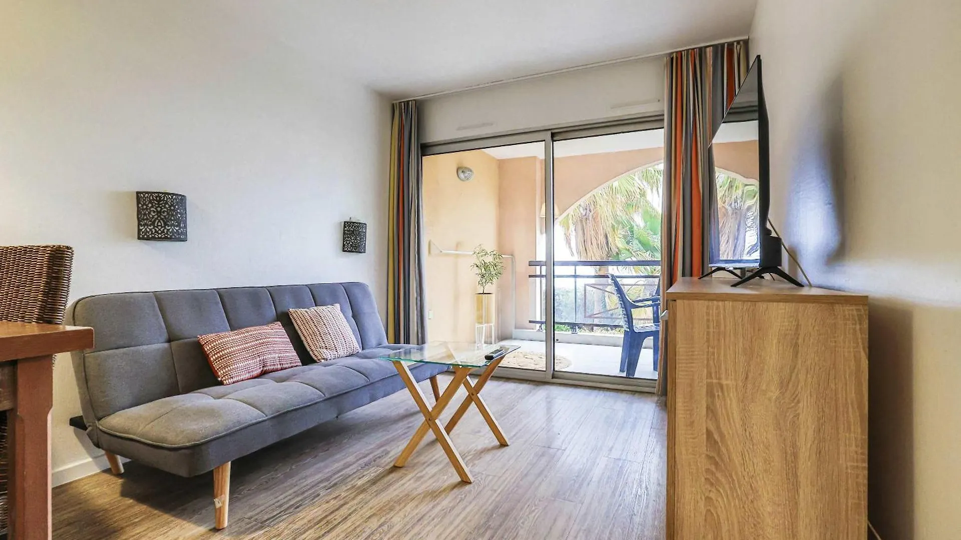 Apartment Le Cannes Beach 199C - Lumineux Vue Mer & Piscine France